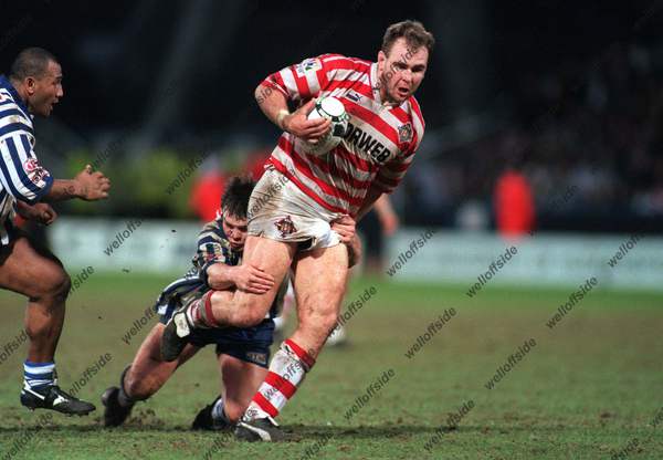 Scott_Quinnell_01_130196