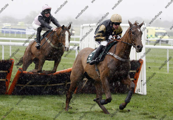 OFS_Aintree_231108_2