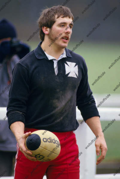 ofs_Wales_Rugby_060287_1-1