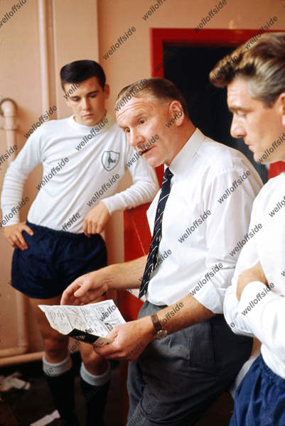 ofs_Bill_Nicholson_1964