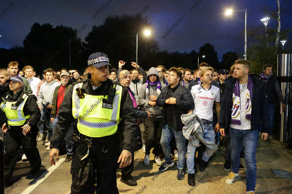 OFS_131022_WHU_AND_014